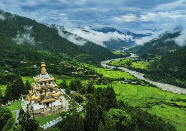 The Expert’s Guide: Choosing a Trusted Bhutan Tour Agency